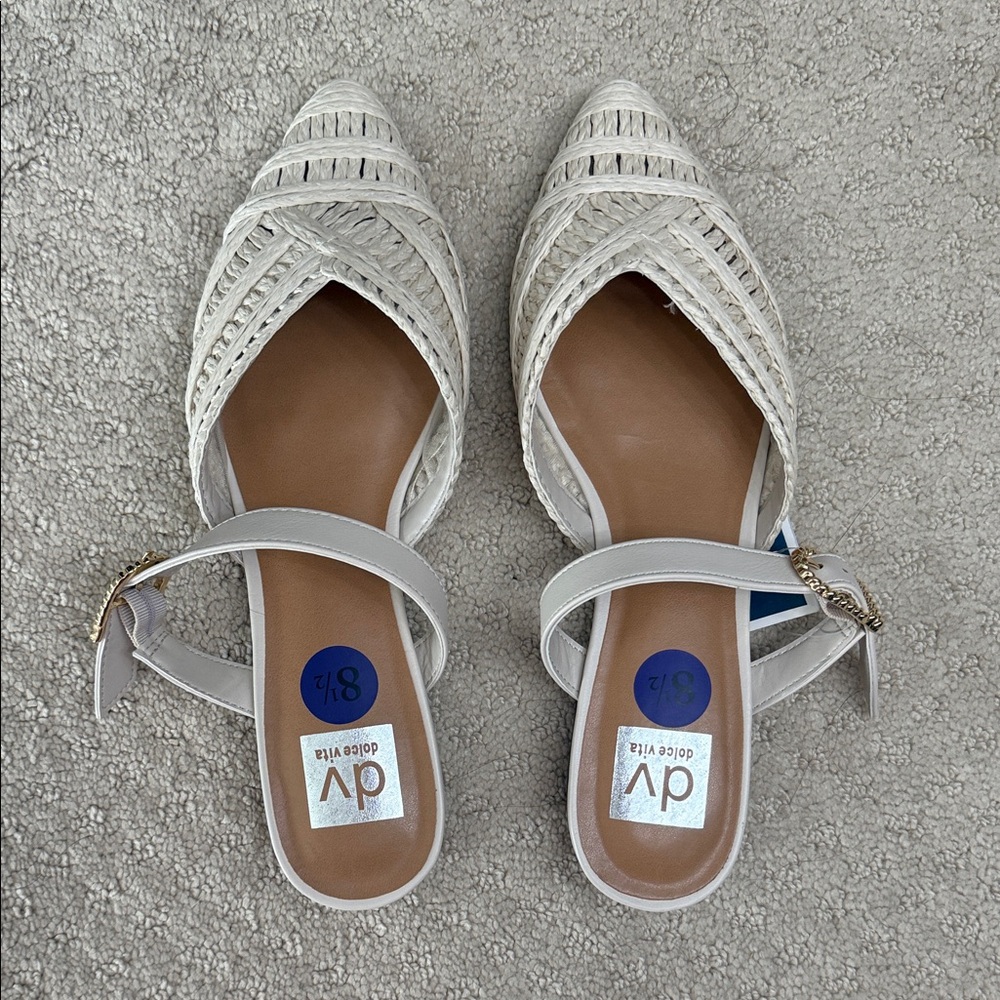 DV by Dolce Vita Women's Cream Woven Flats